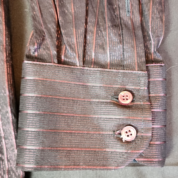 Pronti Purple Men's dress Shirt - Picture 3 of 4